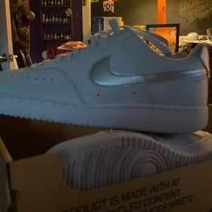 W Nike Court Vision Low